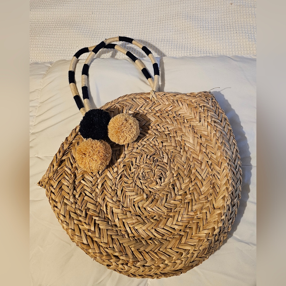 New Black/Neutral Tote Bag